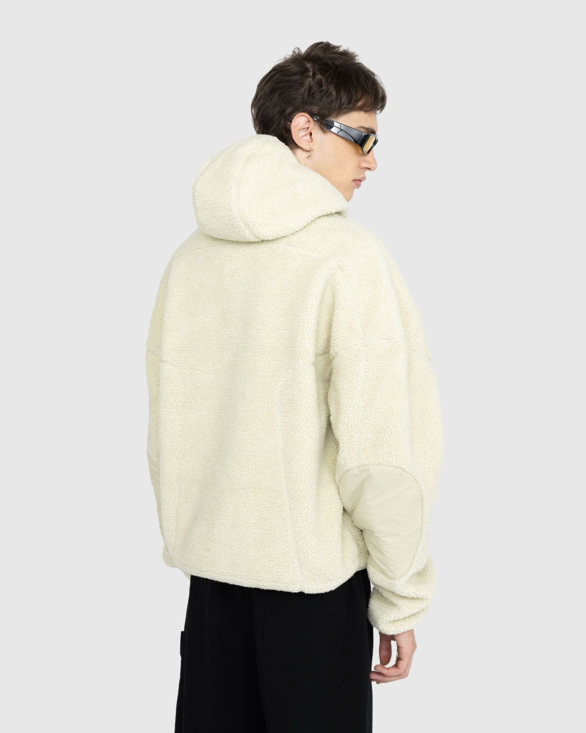 Entire Studios – Fluffy Fleece V2 White