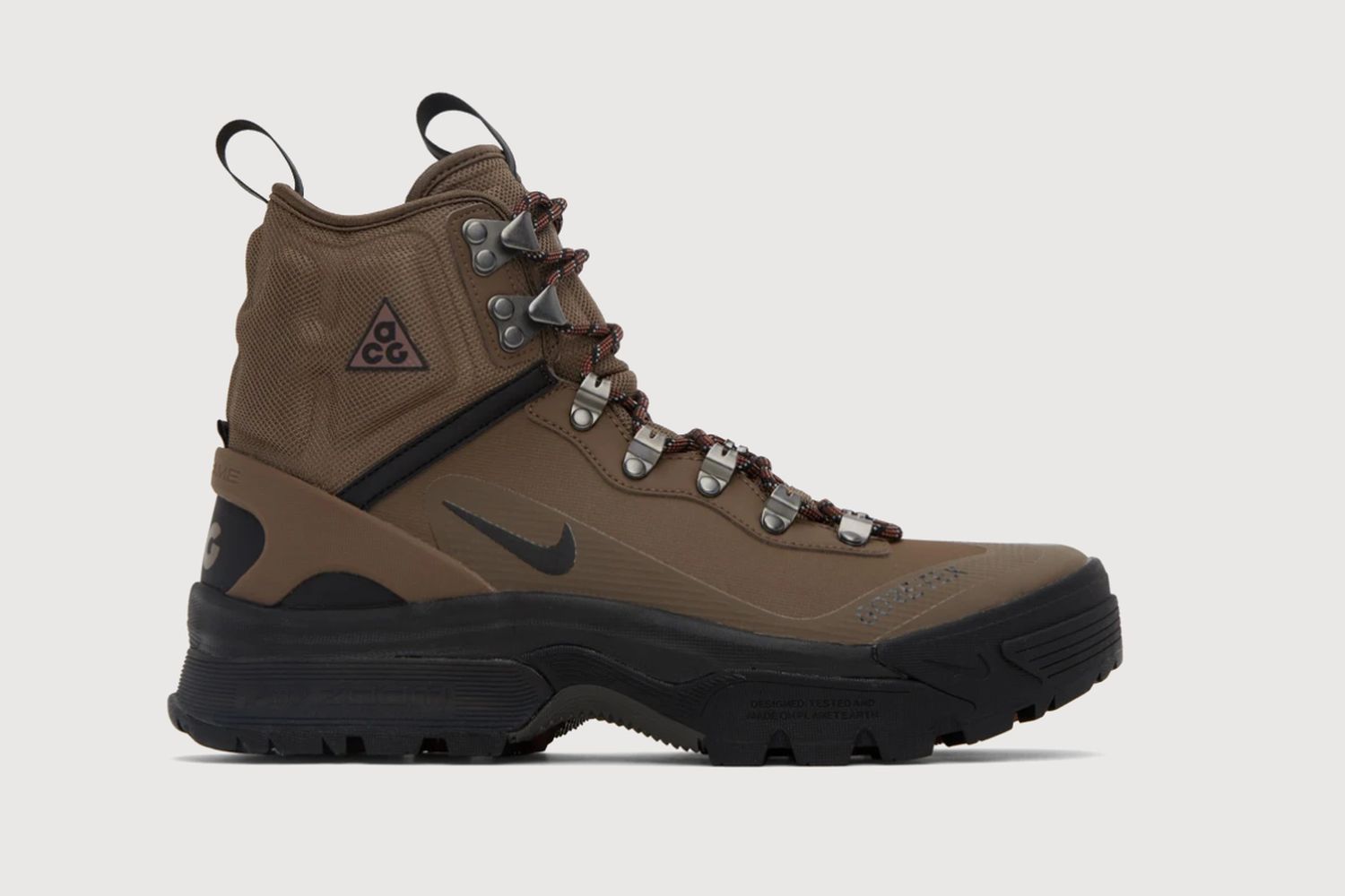 The Best Men's Hiking Boots to Wear in 2023