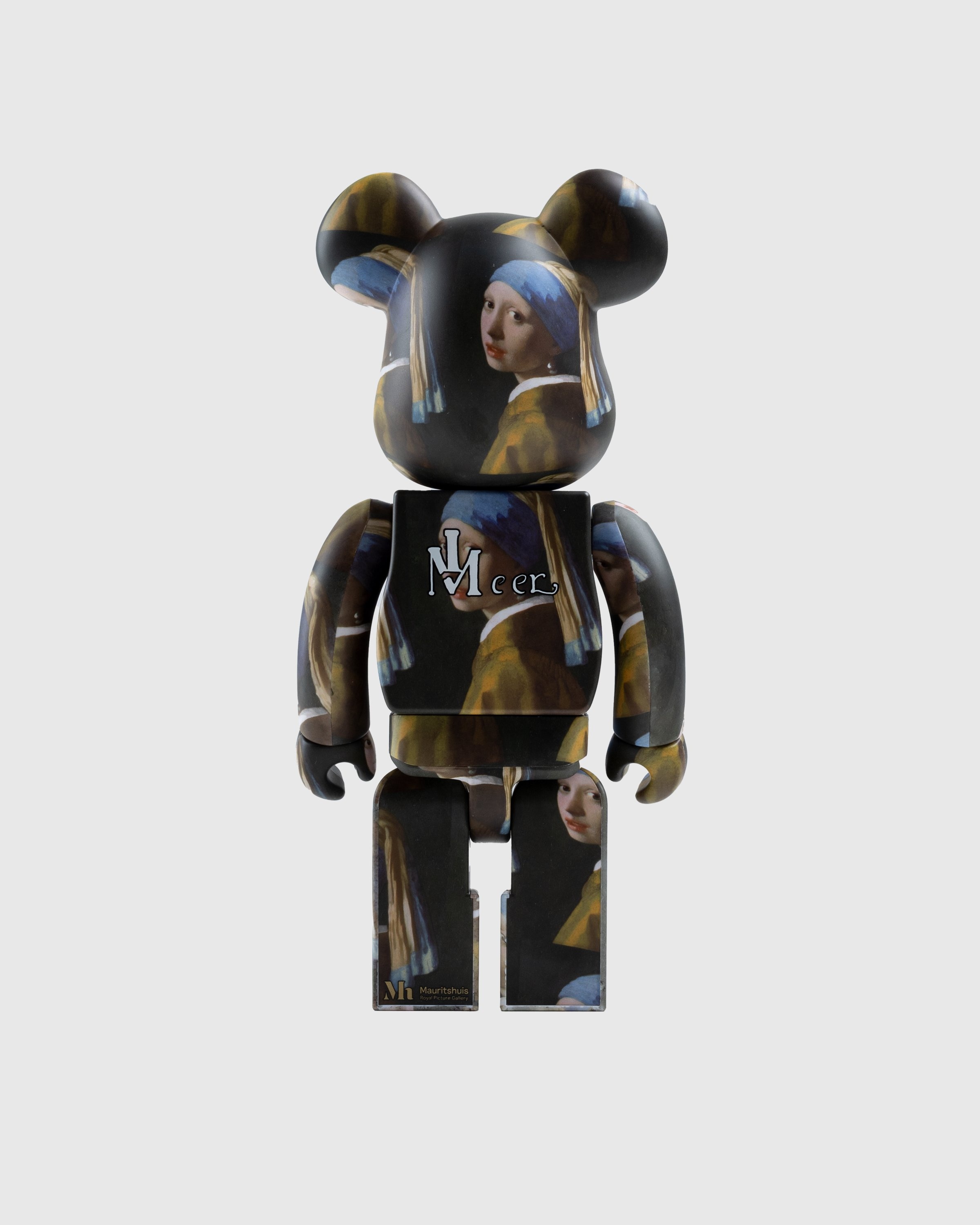 Bearbrick Johannes Vermeer (Girl with a Pearl Earring) 1000% - US