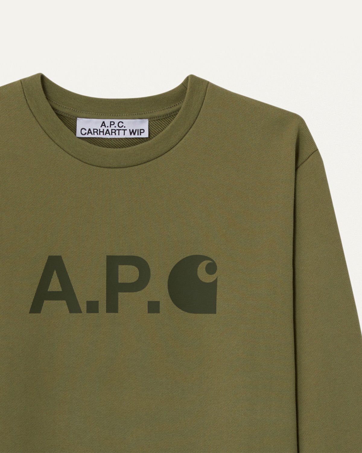 Sweat best sale apc carhartt