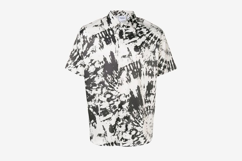 SSS World Corp's SS19 Bold Shirts Are Now 50% Off