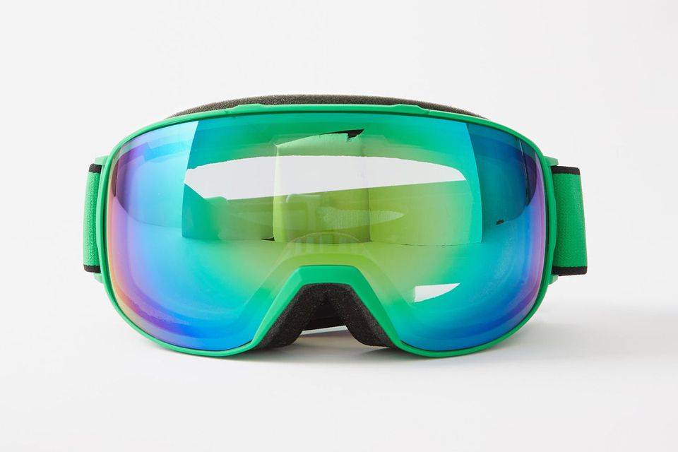 Shop The Best Ski Goggles To Wear In 2022