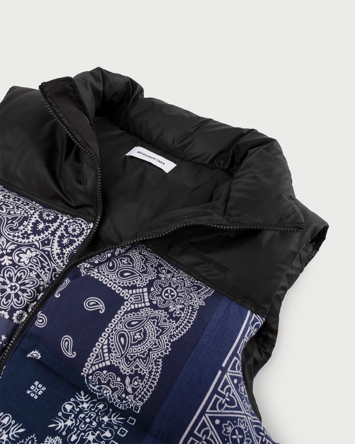 Miyagihidetaka – Bandana Vest Navy | Highsnobiety Shop