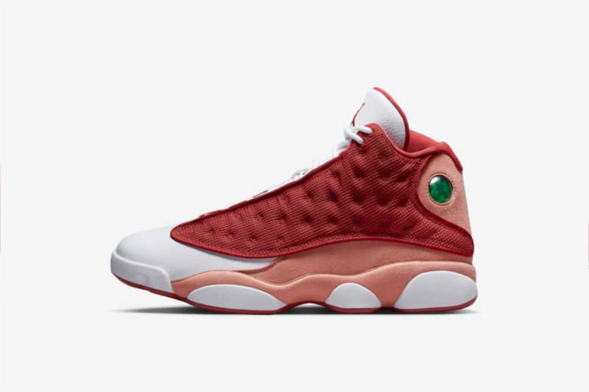 Hot pink jordan 13 best sale