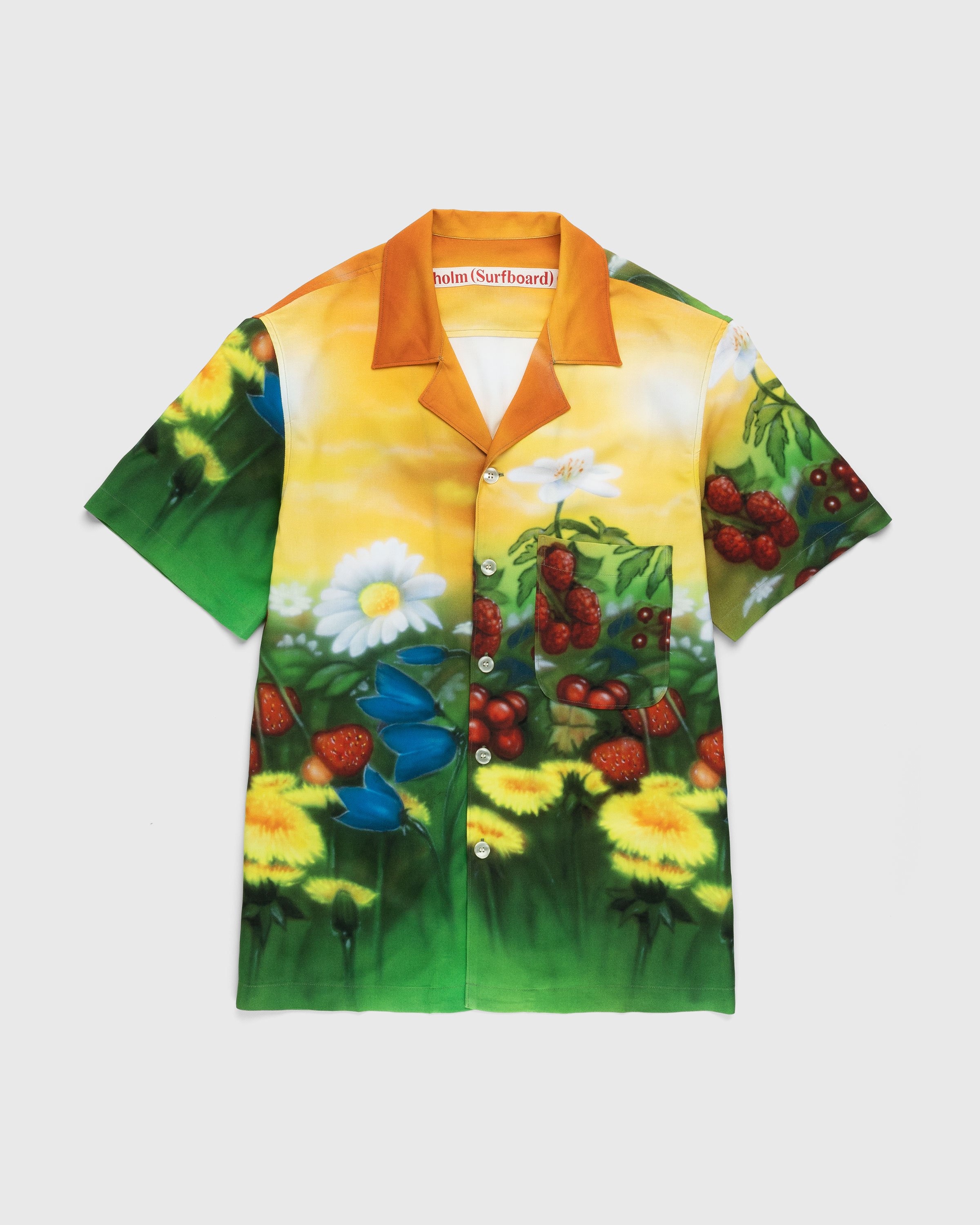 Stockholm Surfboard Club – Floral Airbrush Button-Up Shirt Multi