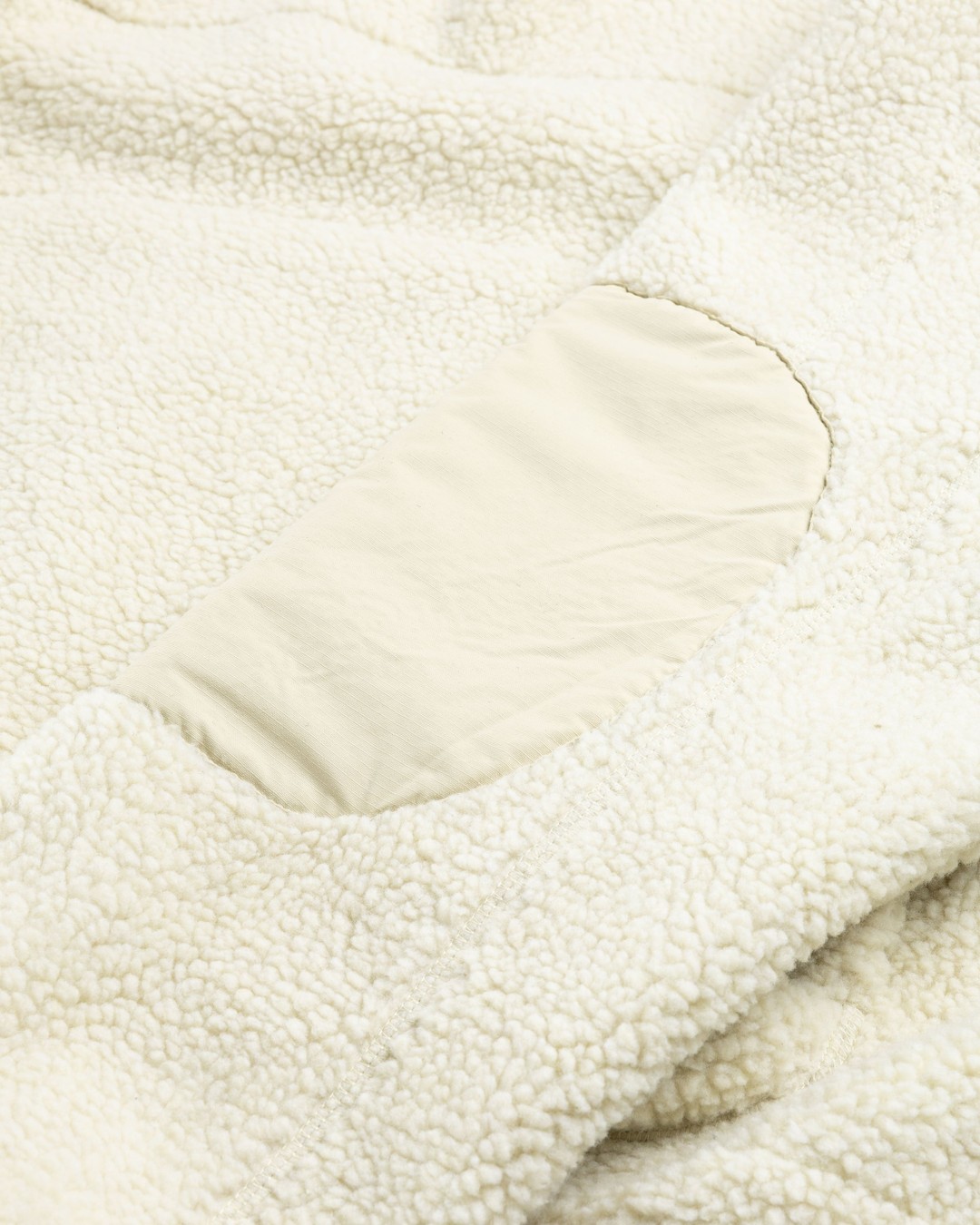 Entire Studios – Fluffy Fleece V2 White