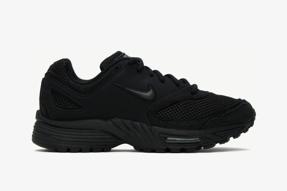 All black tennis shoes best sale