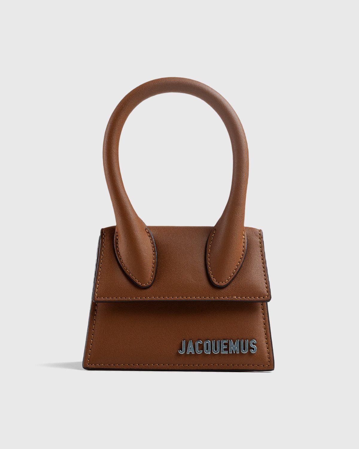 Jacquemus' Le Chiquito Bag Costs Almost $500 & It Can Barely Hold