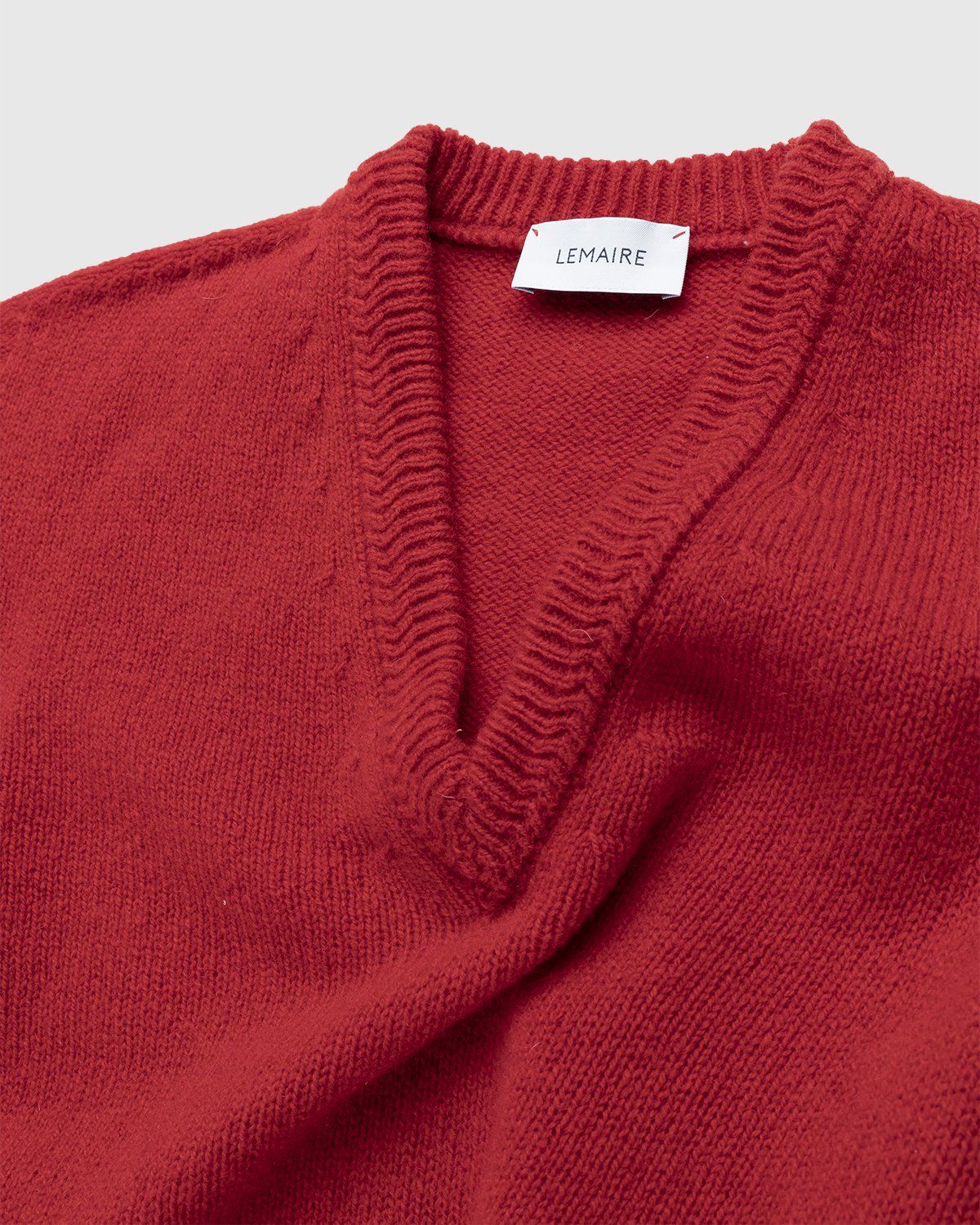 Lemaire – Seamless Shetland Wool V-Neck Sweater Poppy Red ...