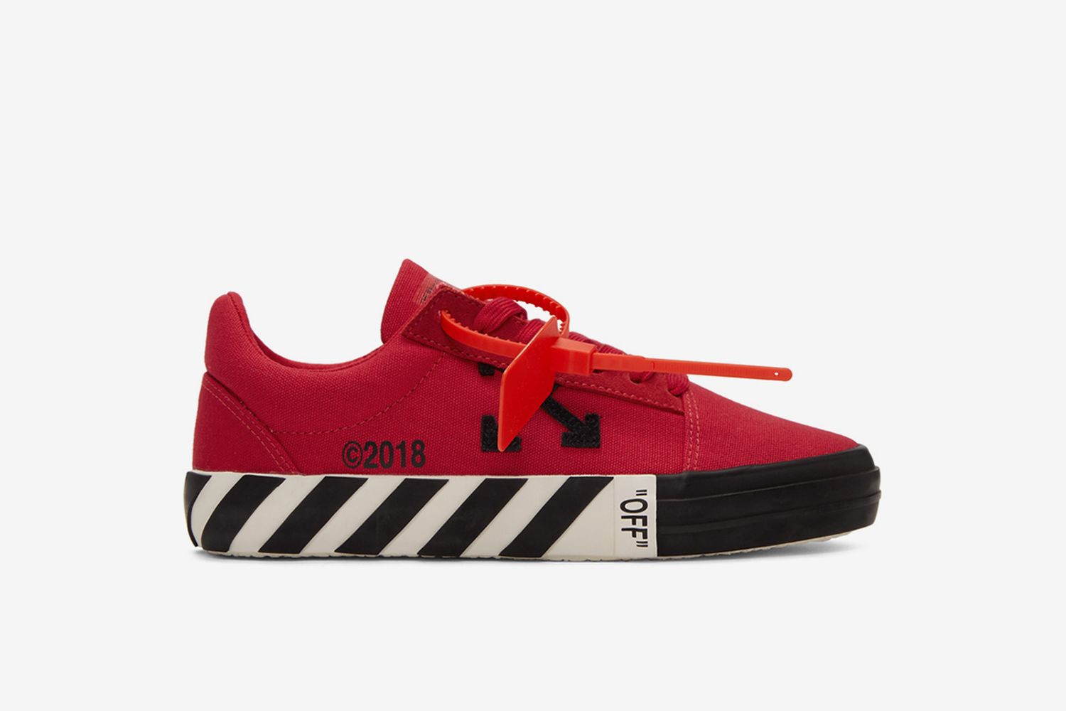 Brun i gang legering These OFF-WHITE Sneakers are the Closest Thing to a Vans Collab