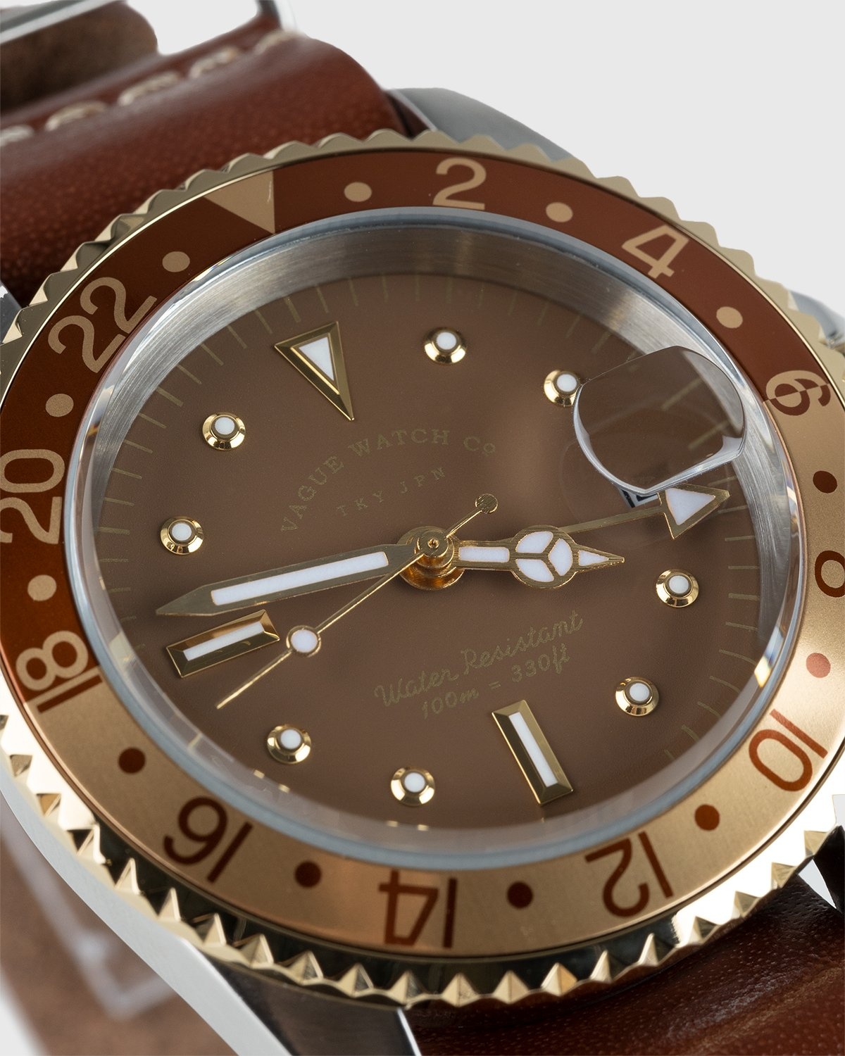 VAGUE WATCH CO BROWN GMT-