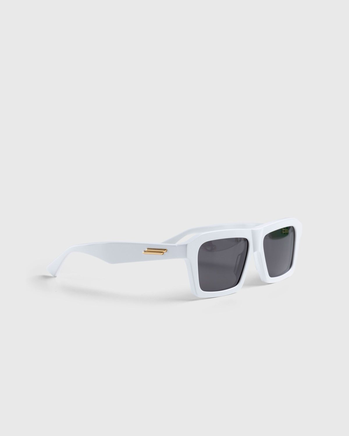 White bottega discount veneta sunglasses