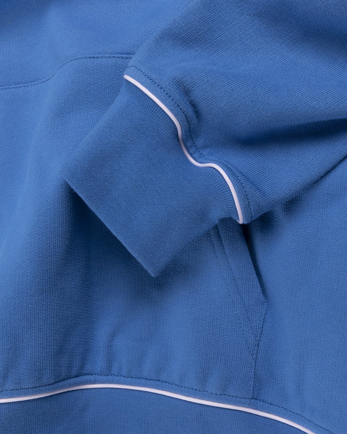 JACQUEMUS – Le Sweatshirt Vague Print Logo Wave Blue | Highsnobiety Shop