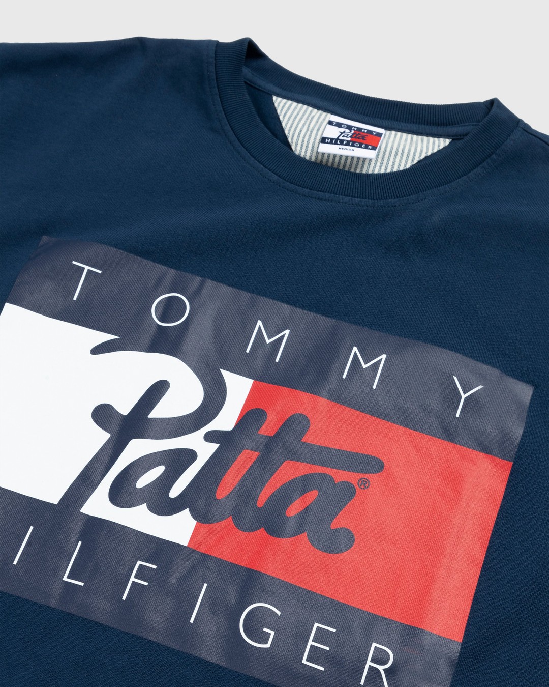 sektor Dem ihærdige Patta x Tommy Hilfiger – T-Shirt Sport Navy | Highsnobiety Shop