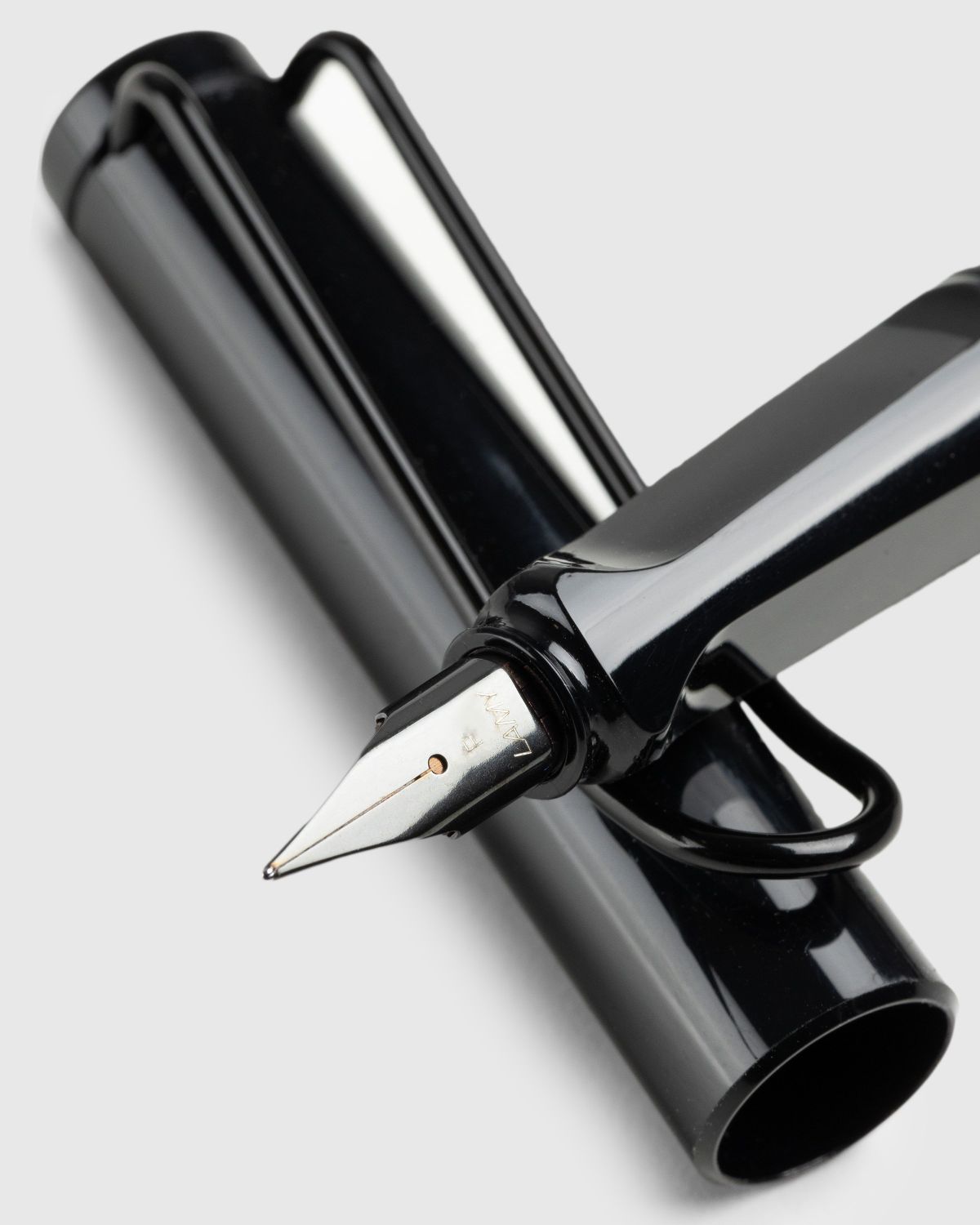 LAMY x Highsnobiety – Pico Pen White