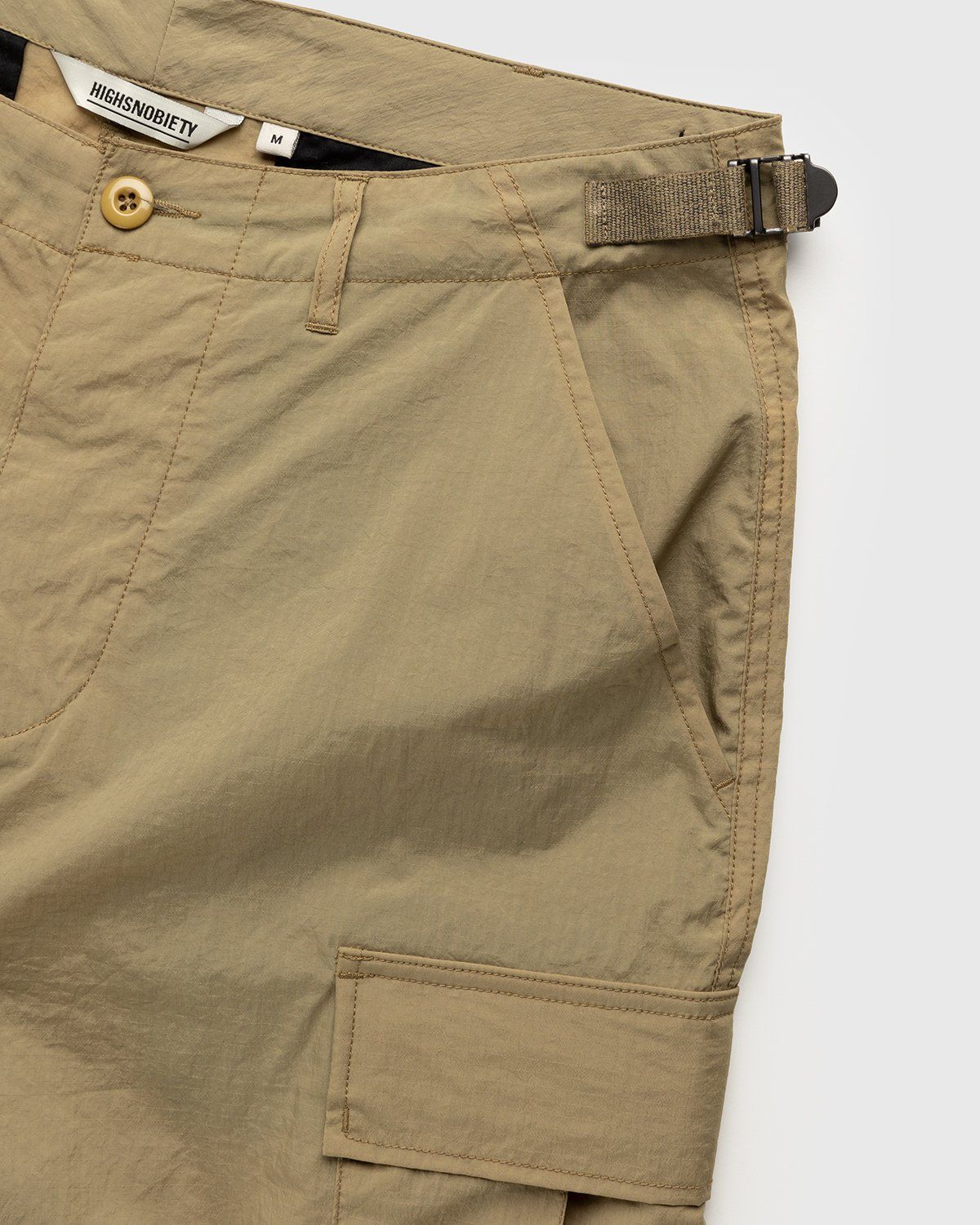 Highsnobiety – Water-Resistant Ripstop Cargo Pants Beige