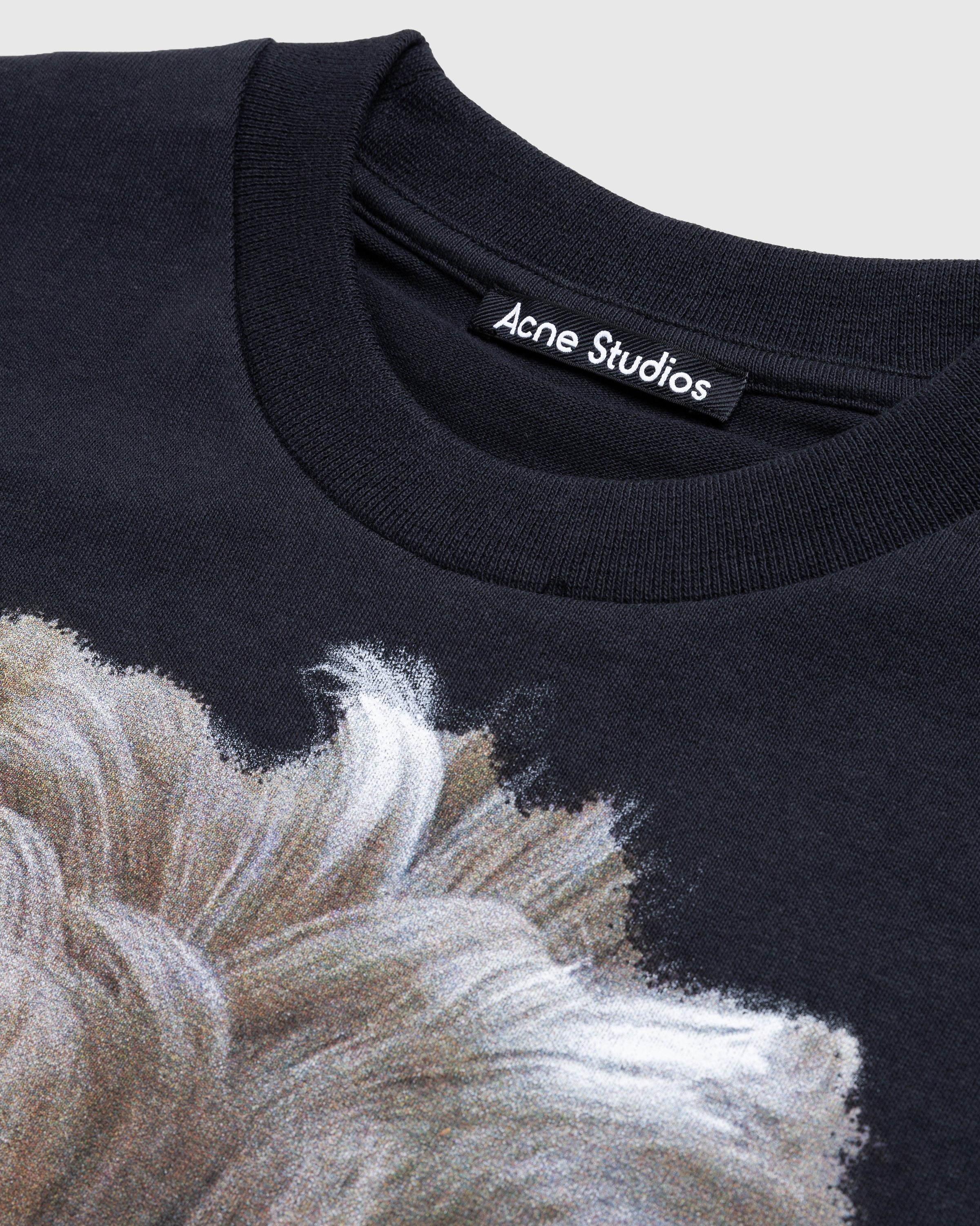 Acne Studios – Printed Dog T-Shirt Faded Black | Highsnobiety Shop