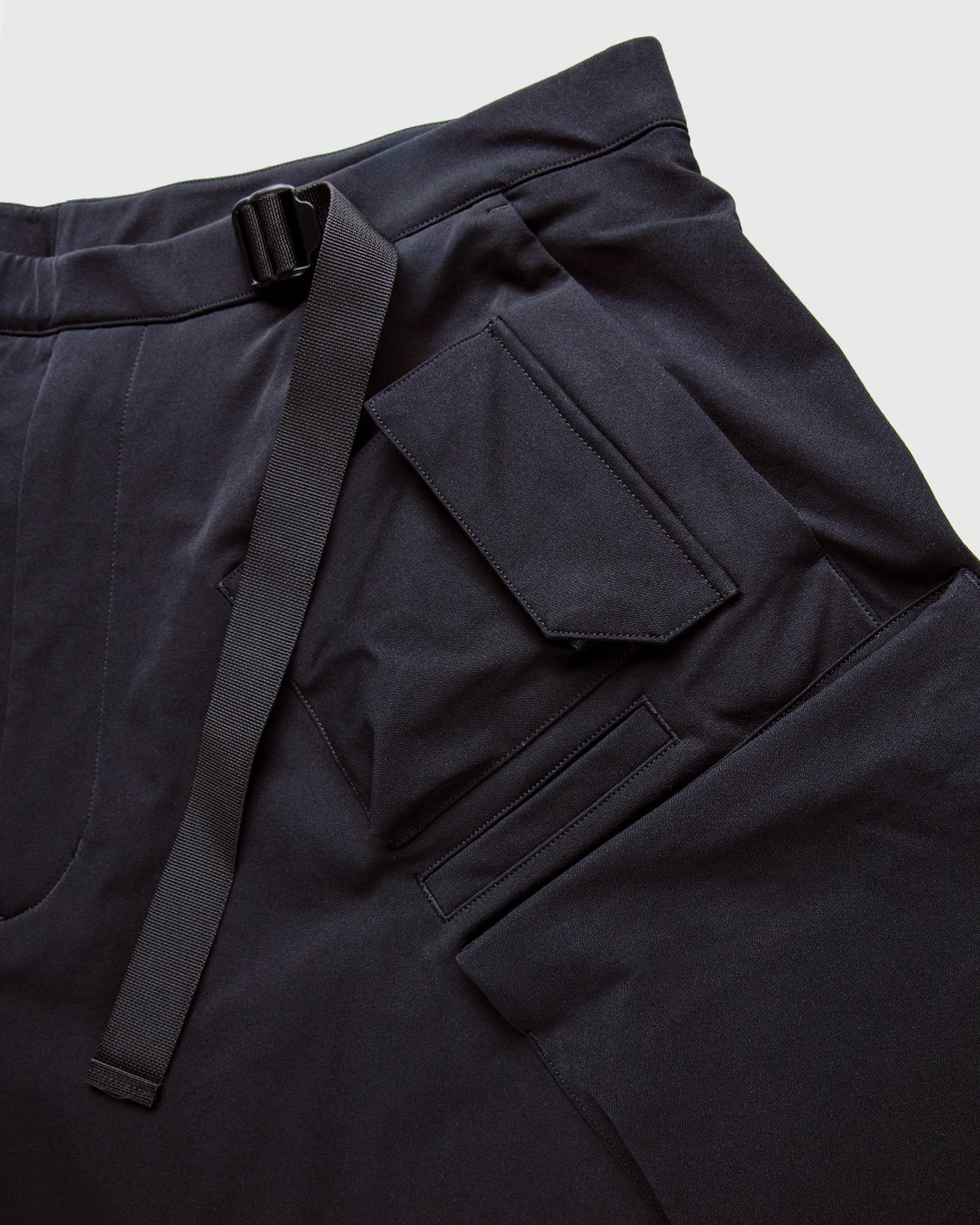 ACRONYM – P30A-DS Pants Black | Highsnobiety Shop