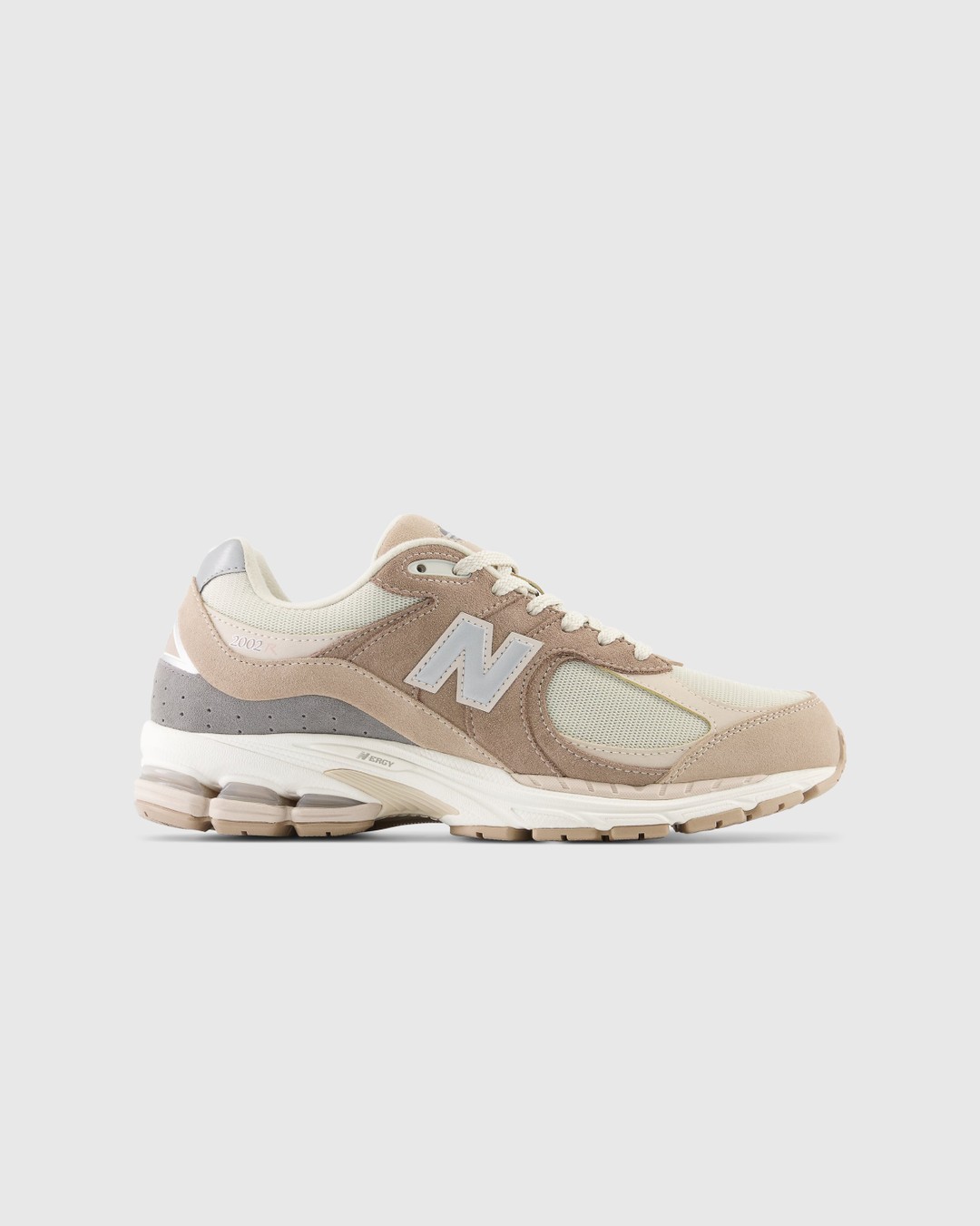 New Balance – M 2002 RSI Driftwood | Highsnobiety Shop