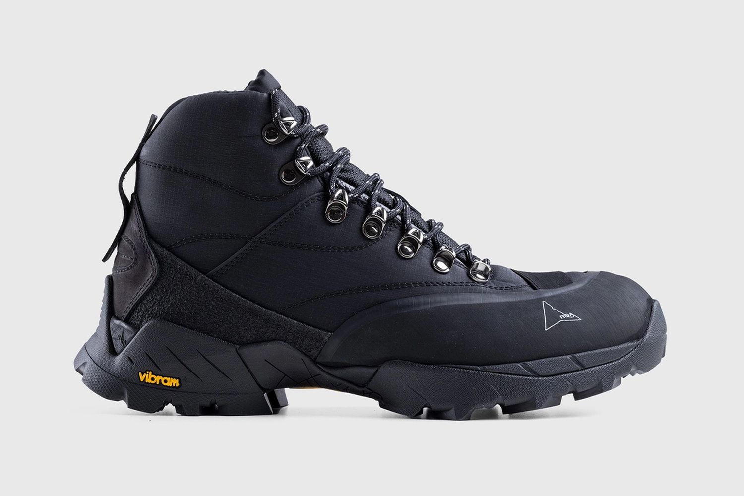 Our Favorite ROA Hiking Boots to Shop Right Now
