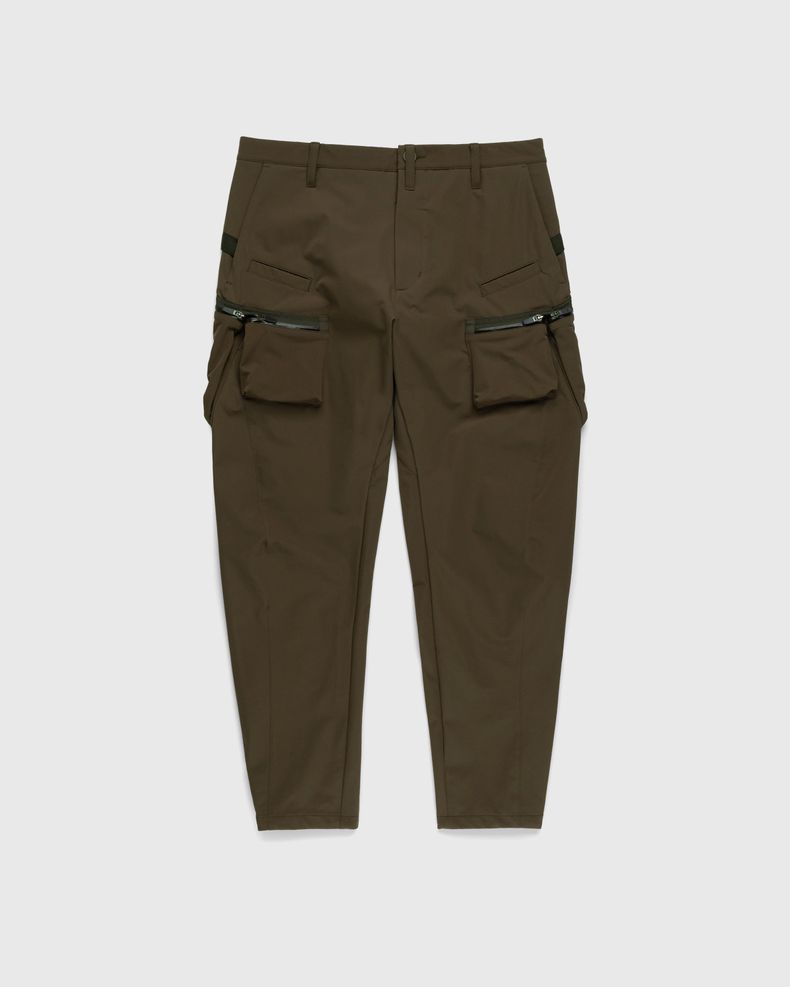 CARGO PANTS  English meaning - Cambridge Dictionary