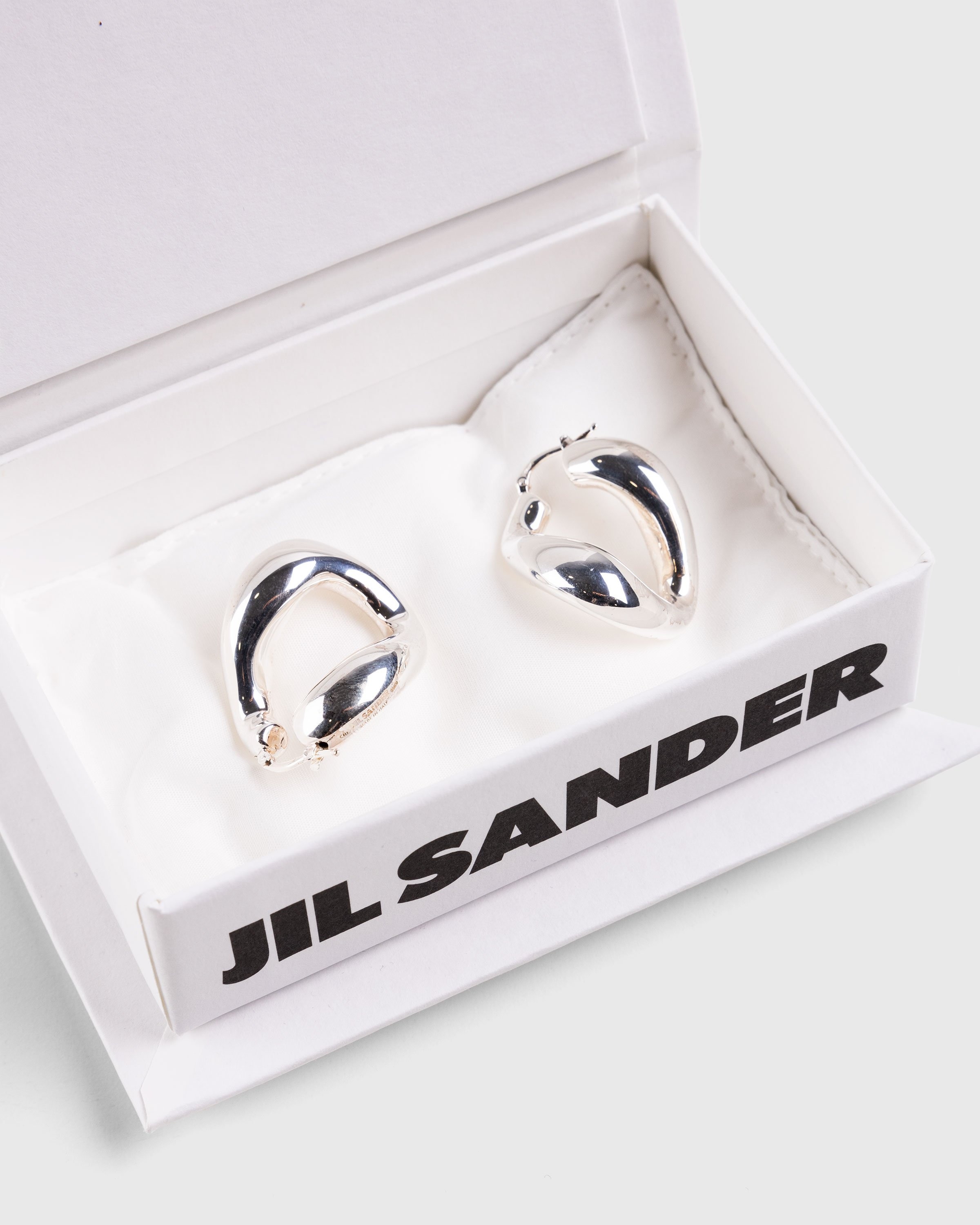 Jil Sander – Scented Chain Earrings Silver | Highsnobiety Shop
